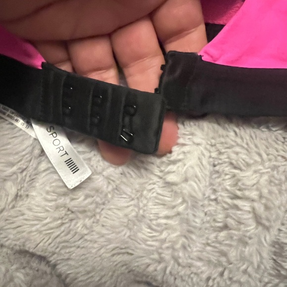 Victoria Secret VSK hot pink sports bra - Picture 7 of 9